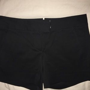 Theory Shorts - THEORY sz 0 shorts never worn , price is FIRM π Theory Shorts - THEORY sz 0 shorts never worn , price is FIRM π